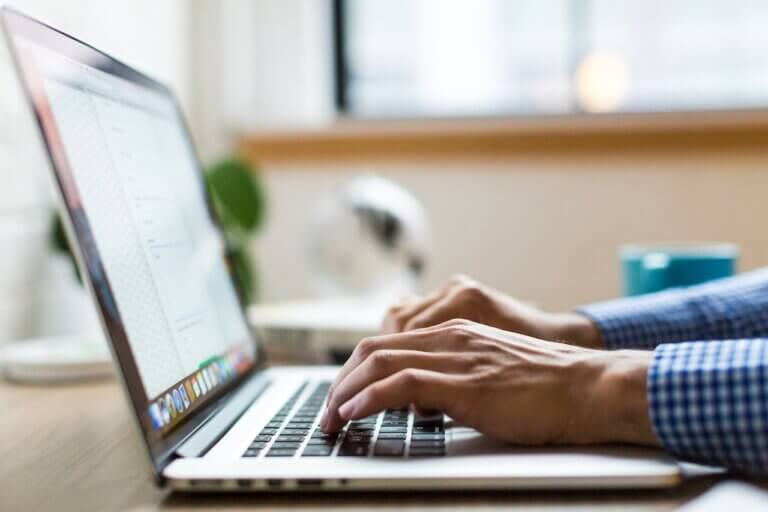 Email Marketing: What Is It? The Definitive Guide